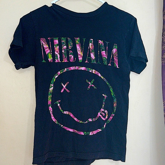 Tultex Nirvana Floral Tee - Picture 1 of 4